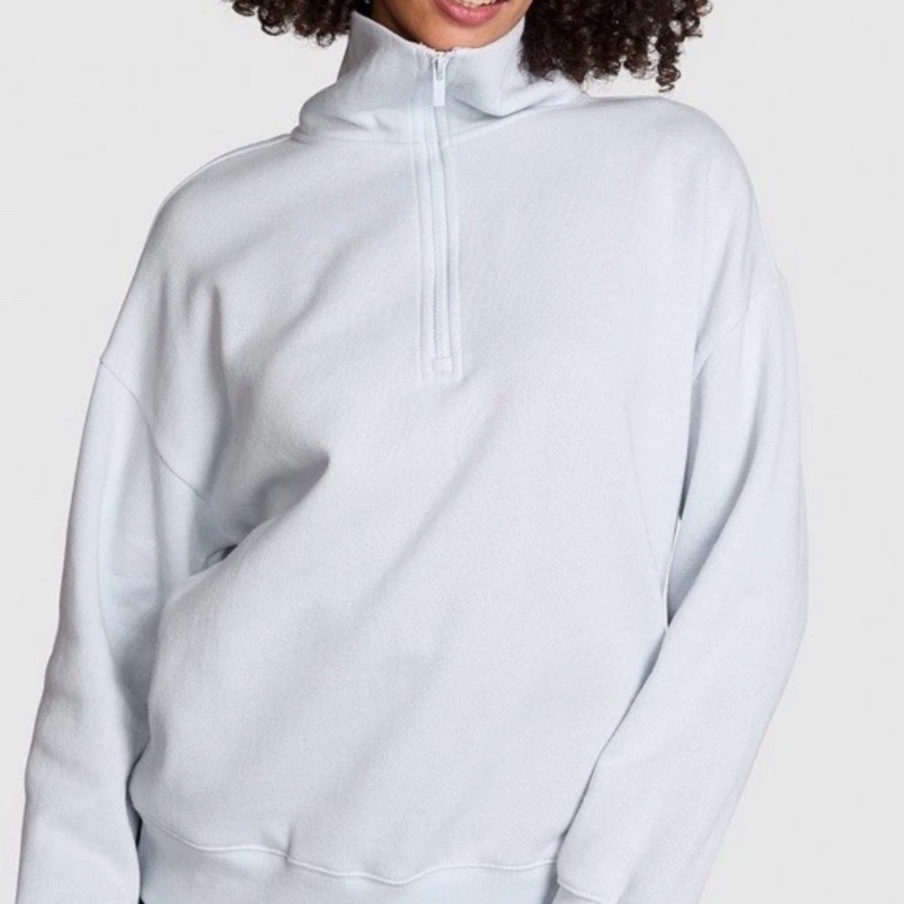 PINK Victoria's Secret White Graphic Crewneck Pullover - Picture 2 of 8